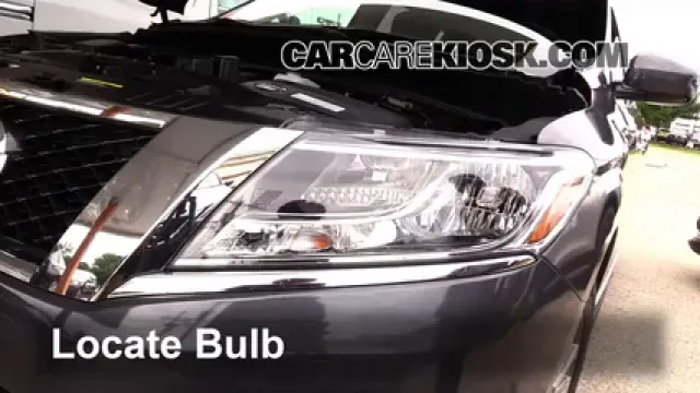 2014 Nissan Pathfinder SL Hybrid 2.5L 4 Cyl. Supercharged Lights Turn Signal - Front (replace bulb)